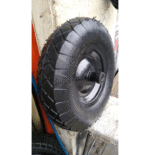 Llanta para carretilla 16" x4" reforzada completa Casco - Imagen 3