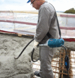 Vibradora de concreto eléctrica con manguera 220W GVC 22 EX - Bosch - Imagen 2